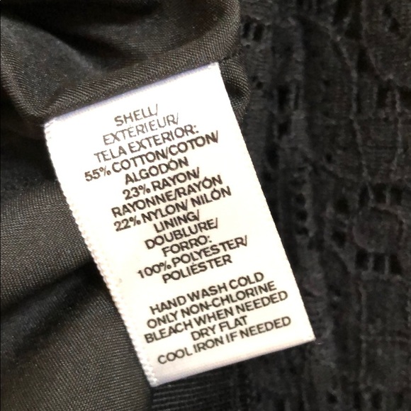 LOFT black lace skirt. Size 6. Like new. - Picture 5 of 9